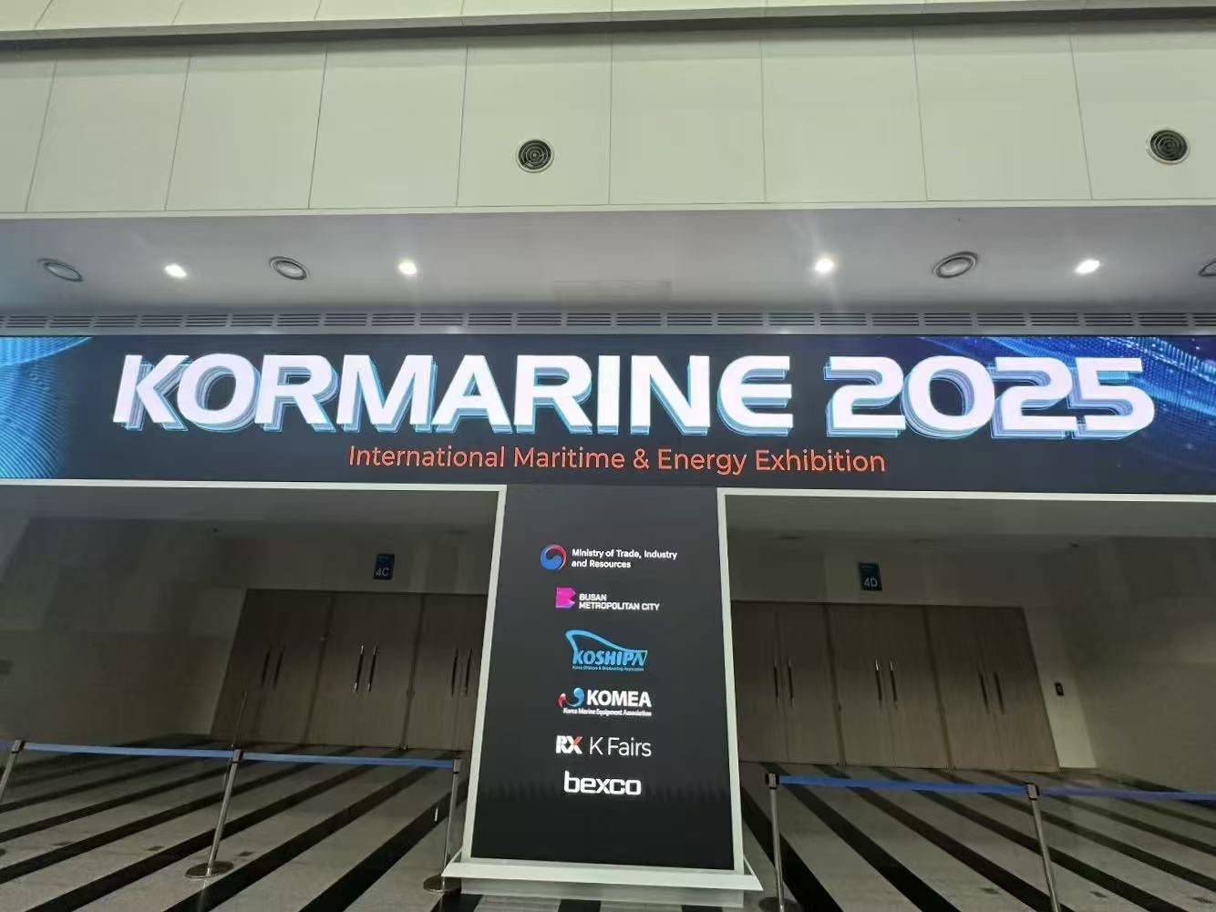 Asistiendo a KORMARINE 2025: exhibición de cadenas de ancla premium y soluciones de amarre en alta mar