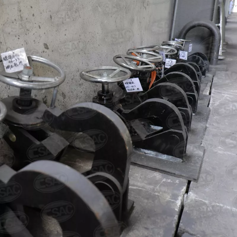 Liberador de cadena de ancla giratorio estanco